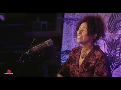 Divina - I Like | Beach Break Singles