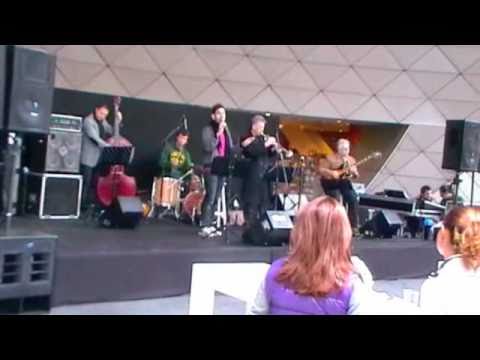 Lloyd Chisholm Band; feat: Ferhat Öz & Neşet Ruacan