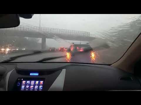 SLOVENSKENOVICE.SI: Toča jih je ujela na avtocesti