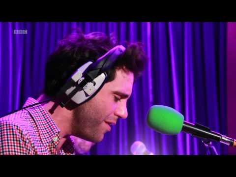 Mika - I Only Wanna be with you (Live at Elton John's Piano)
