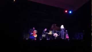 Judy Collins - &quot;Over the Rainbow&quot; with cellist Yoed Nir