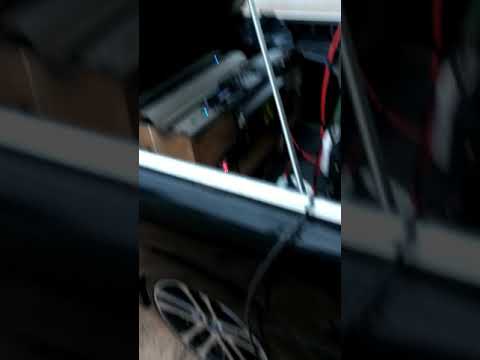 Saveiro super surf suspensão a ar e com 6 ophus. Taramps 20.2k