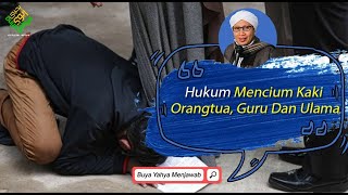 Download lagu Hukum Mencium dan Melipat Lembaran Al-Qur'an | Buya Yahya Menjawab mp3