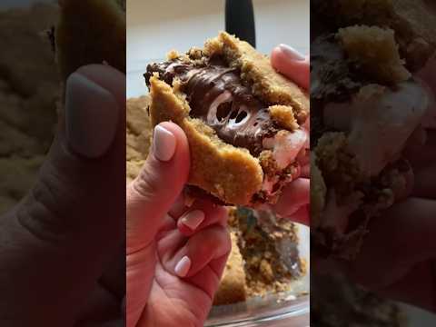 30 minute Smores bars!! So delicious #baking #food #desserts #smores #smoresbars #desserts