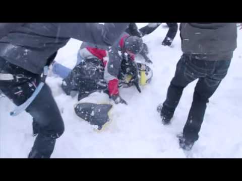 Massen- Schneeballschlacht