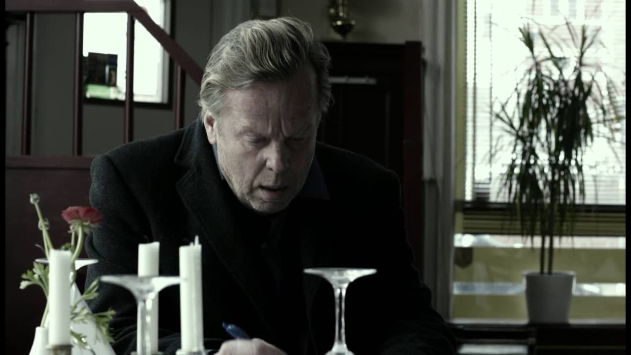 Filmaffish för Wallander: Sorgfågeln