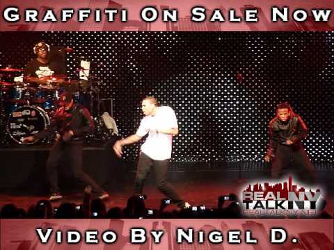 Chris Brown Performs A Michael Jackson Tribute(Thriller,Rock With You,Billie Jean)