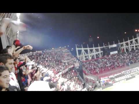 "GOL + ACA ESTA TU HINCHADA - FIESTA DE LA GENTE SABALERA - COLON 4 VS River 1" Barra: Los de Siempre • Club: Colón