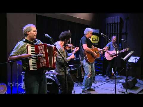Tim Robbins & The Rogues Gallery Band - Queen of Dreams (Bing Lounge)