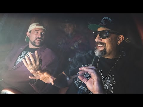 download lagu mp3 mp4 Smoke Box, download lagu Smoke Box gratis, unduh video klip Smoke Box