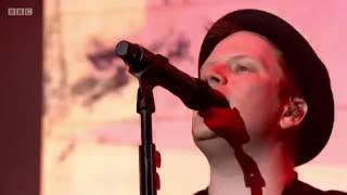 Fall Out Boy - The Kids Aren&#39;t Alright (Reading Festival 2016)