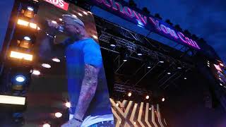 GUÈ PEQUENO ~ Bling Bling( Oro)  &amp; Trap Phone~ live 17.o7.2019 Milano