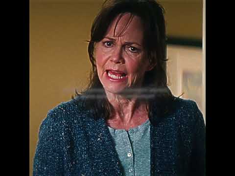 May Hala ve Gizli Kimlik Krizi 🕸️🚪