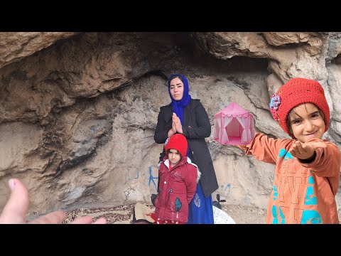 Life in a Cave with Risk of Falling | Story of a Helpless Woman in the Mountains