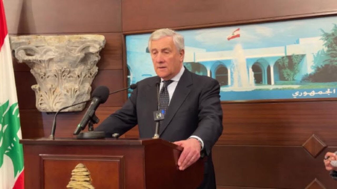 Tajani a Beirut: A Israele chiediamo stop attacchi a civili e a militari Unifil