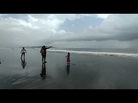 mansoon in Mumbai beach..#rubykonain #youtubeparrot #funnyanima #short