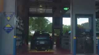 preview picture of video '2013-7-25 / Mr.Lube oil change'