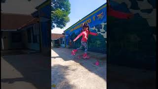 Download lagu Trick NELSON || Freestyle SLALOM Trick || #Shorts mp3