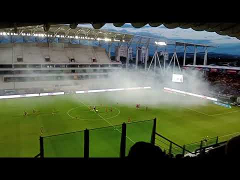 Entrée des joueurs Clermont - Saint-Étienne 14/9/25 J5 Ligue 2 BKT