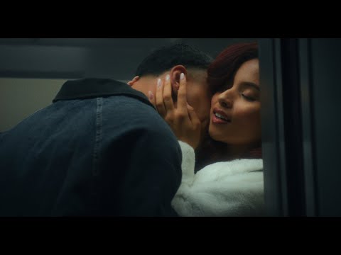 Chavi Leons - Elevador (Official Music Video)