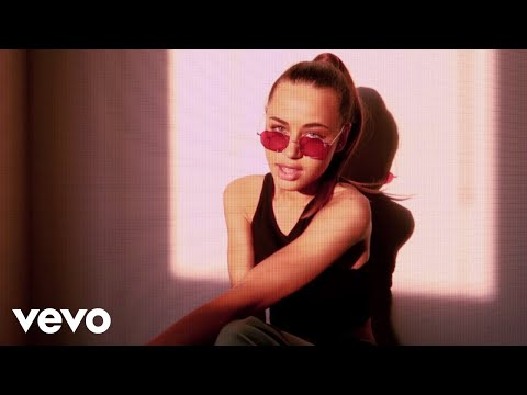 Kiara Nelson - Kisses For Breakfast