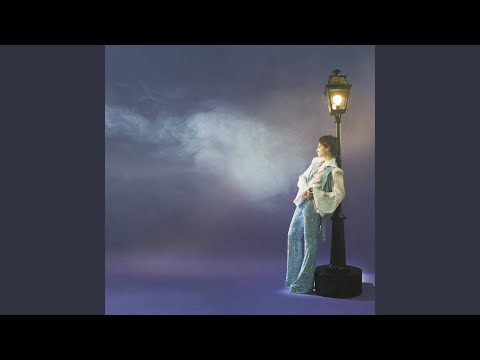 I disappear in your arms – Christine and the Queens