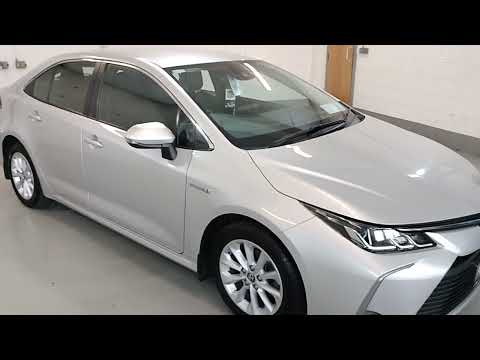 Toyota Corolla HYBRID LUNA SALOON - Image 2