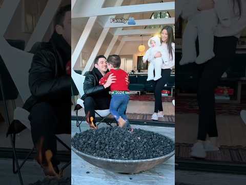 Happy New Year K FAMILY!! 🥳 THANK YOU FOR AN AMAZING YEAR 🥹 WE LOVE YOU ❤️