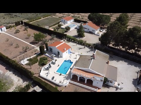 GM1200 Salinas villa