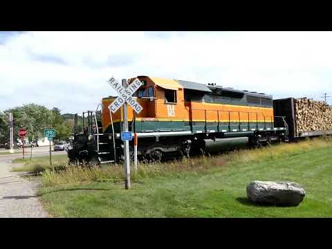Former BNSF (Vintage) Locomotive Built In 1970 Still Going Strong! #trains  | Jason Asselin
