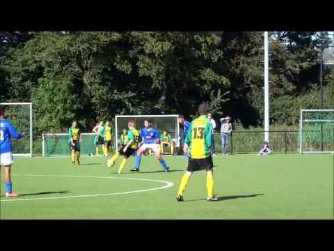 Weesp FC B1 - Huizen B2. 28-9-2013. 1 - 4
