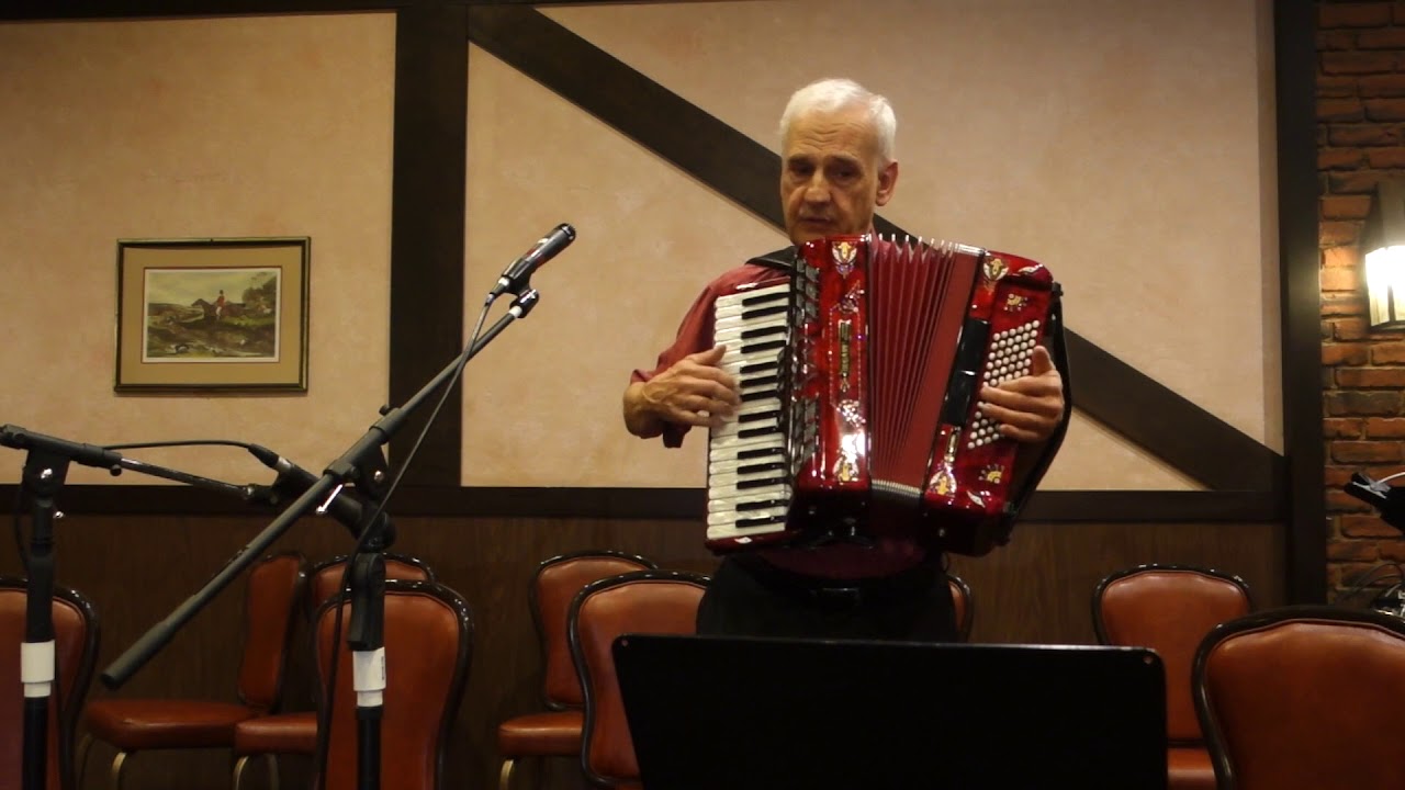 Hire Michael Zampiceni Accordion Player in Hayward, California