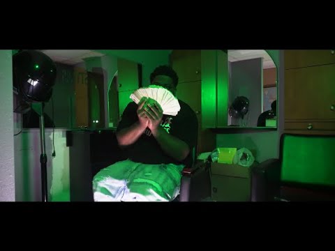 Jumpman Joey - In Charge ( Official Music Video ) Shot By : @OnPointFilmzSTL Prod. By : RobbyOne