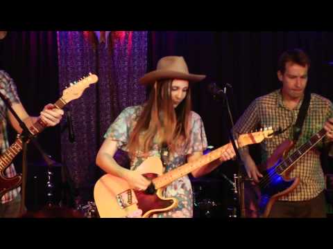 Athens - Angela Perley and the Howlin Moons - From The Extended Play Sessions