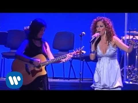 Vanesa Martin - Hay un ventanal (Directo con Pastora Soler)