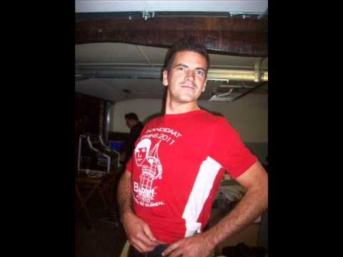 Carnavalsong kandidaat prins Bart 2011 - Moes Kastel