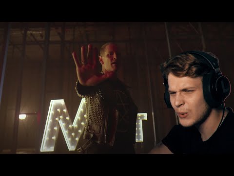 ONLY HE CAN DO THIS | Corey Taylor - CMFT Must Be Stopped // Black Eyes Blue | Reaction & Review