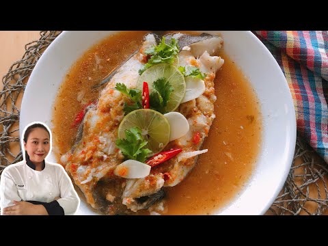 Steamed Fish with Lime • Pla Neung Manao | ThaiChef Food