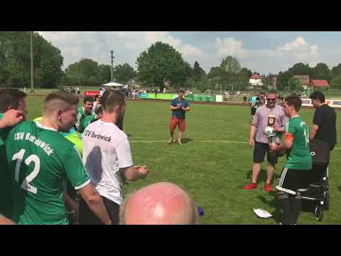 Übergabe des Kreispokal der Reserven 2018 in Dahlenburg