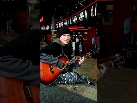 Do konca hodiny - 30.10.2022 westend Budapest - René Tóth HU