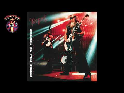 Toxikull - Echoes Of The Arena (2025)