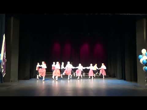 M.Saar "Tantsukingad", esitab rahvatantsurühm Südameke, juhendajad Malle Nööp ja Helen Trug