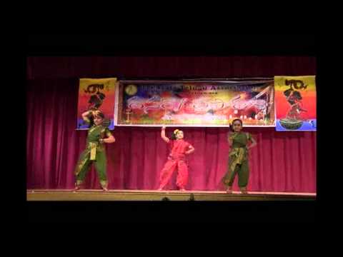 TRISTATE TELUGU ASSOCIATION: DASARA/DEEPAWALI: FOLK DANCE: NEELI NEELI  KONDA MEEDA