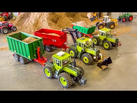 RC Tractor ACTION! R/C MB Trac Tractors at work!