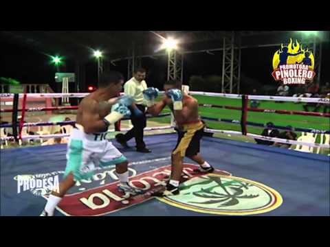 Eliecer Lanzas vs Lester Medrano - Pinolero Boxing