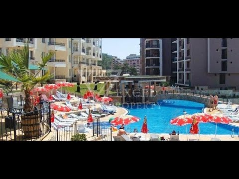 🏡 Тристаен апартамент с гледка към басейна в отлично поддържан комплекс 🌊