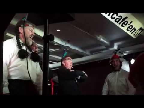 Stig Rossen/More Jacks synger "TAPRE ØRN" (Olinerne)