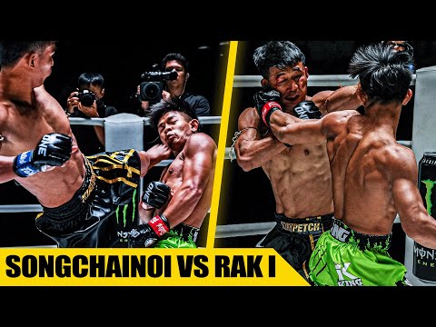 Crazy Muay Thai Scrap 👊 Songchainoi vs. Rak I | Full Fight