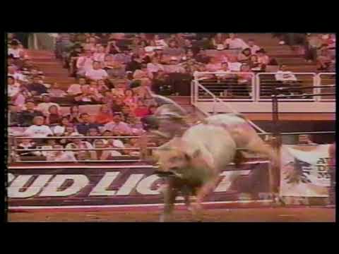 Michael Gaffney vs Puppy Dog - 97 PBR San Jose (85 pts)