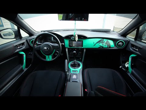Vinyl Wrapping Interior of the Scion FRS/Toyota GT86